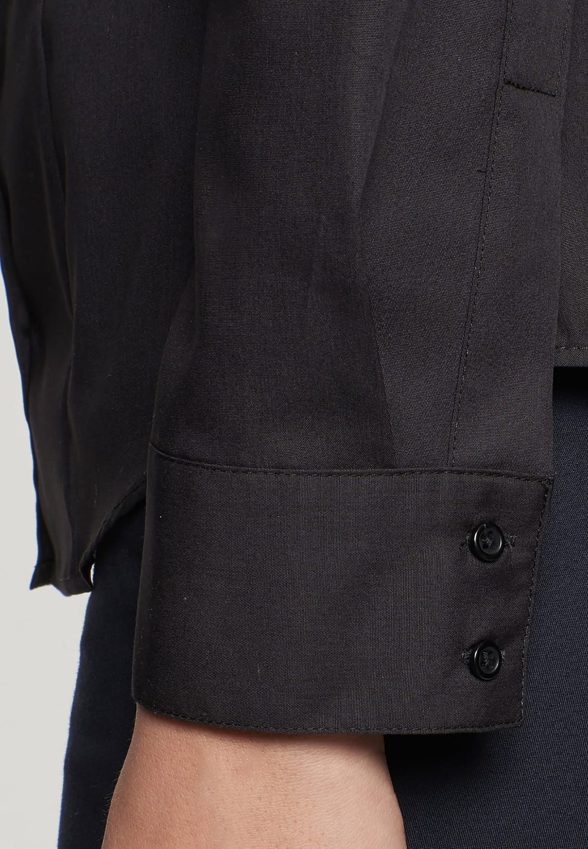 Blúzka 'Schwarze Rose'1