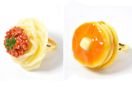 Ovocie a sladké tortičky ako šperky od Hatanaka môžu nosiť aj vegetariální