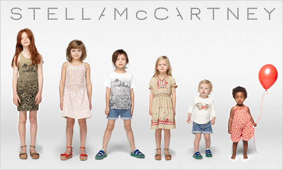 Ukážka oblečenie z detskej kolekcie návrhárky Stella McCartney