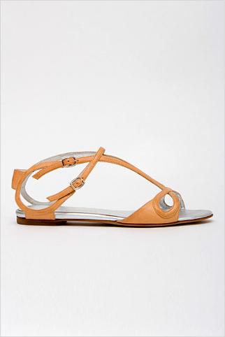 Sandále bez podpätku horčicovej farby