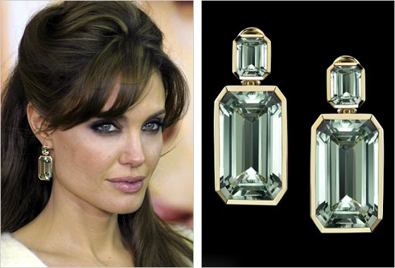 V luxusných zelenkavých náušniciach sa ukázala Jolie na premiére filmu Cudzinec v New Yorku v minulom roku
