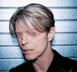 David Bowie s blond vlasmi