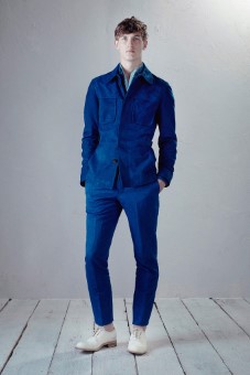 Modréy outfit - modelka