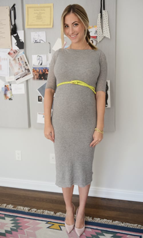 Tehotenské šaty s opaskom